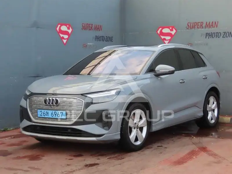 2022 Audi Q4