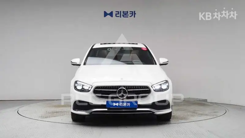 2022 Mercedes Benz E-Class