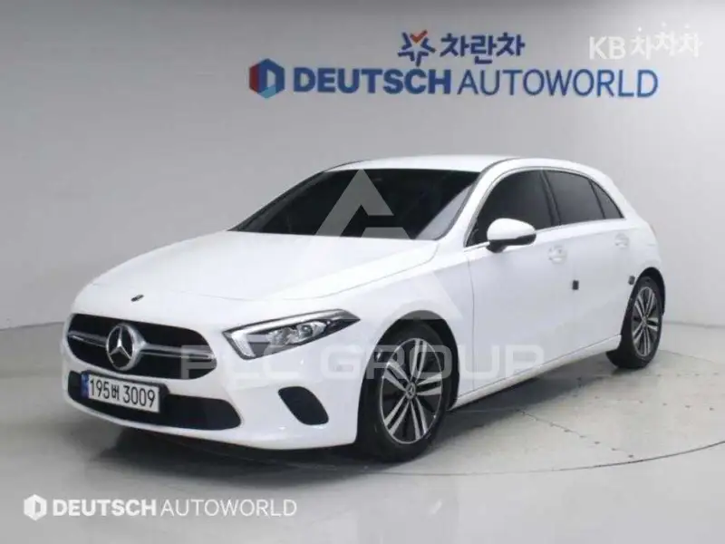 2022 Mercedes Benz A
