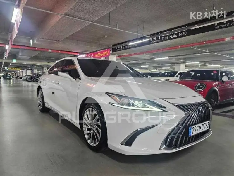 2022 Lexus ES