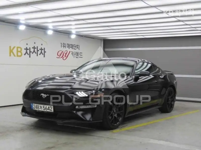 2022 Ford Mustang