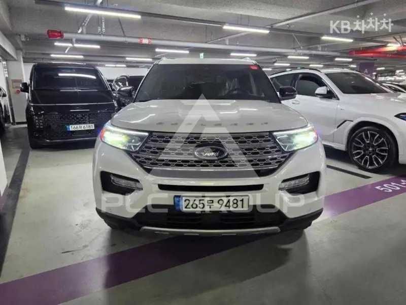 2022 Ford Explorer