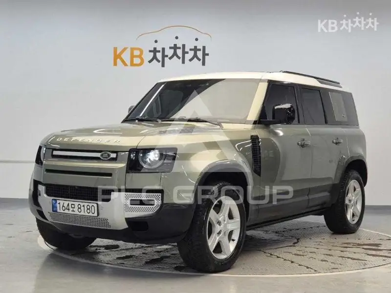 2022 Land Rover DEFENDER