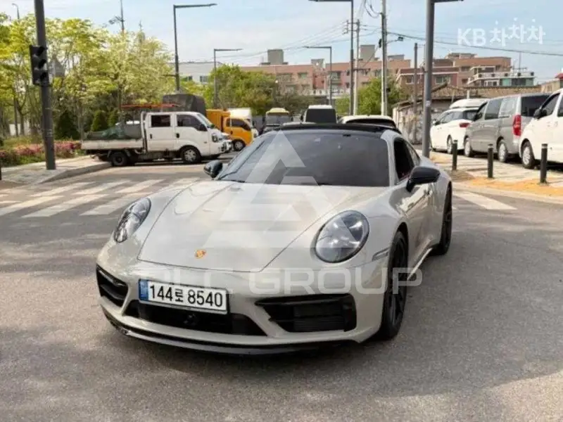 2022 Porsche 911