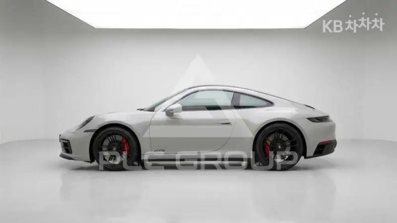 2022 Porsche 911