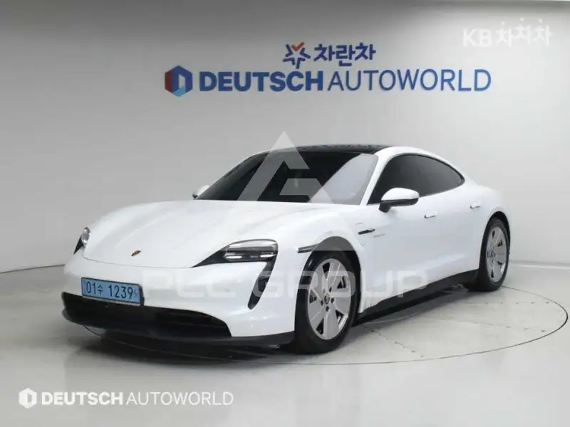 2022 Porsche Taycan