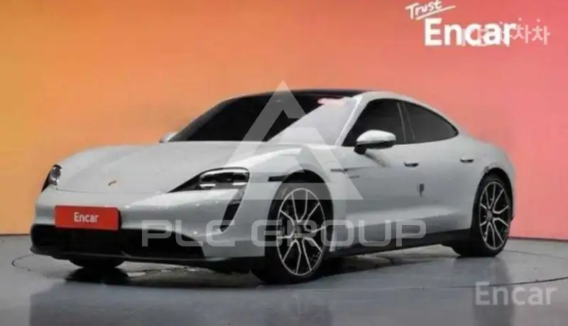 2022 Porsche Taycan