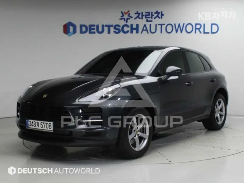 2022 Porsche Macan