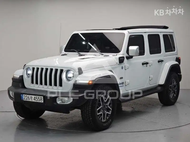 2022 Jeep WRANGLER