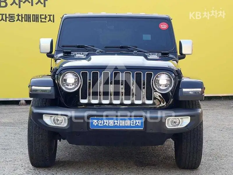 2022 Jeep WRANGLER