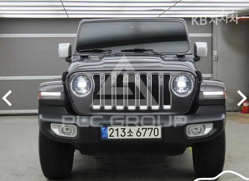 2022 Jeep WRANGLER