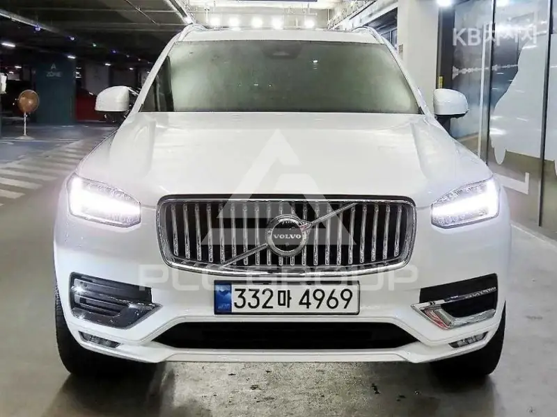 2022 Volvo XC90