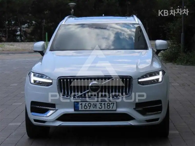 2022 Volvo XC90