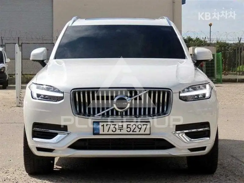 2022 Volvo XC90