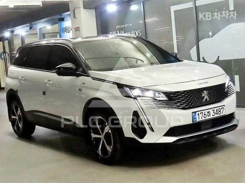2022 Peugeot 5008