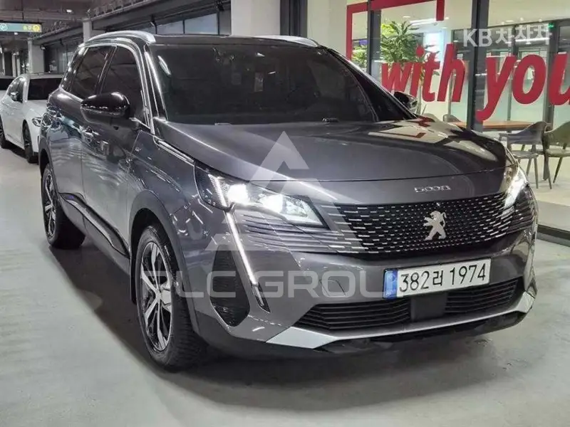 2022 Peugeot 5008