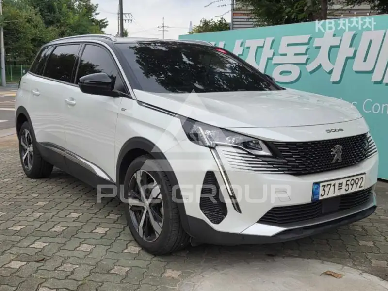 2022 Peugeot 5008