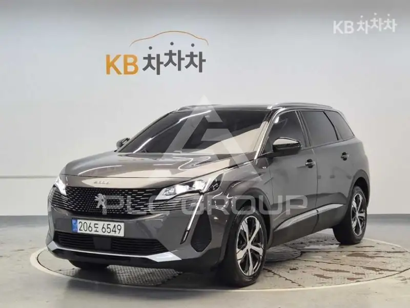 2022 Peugeot 5008