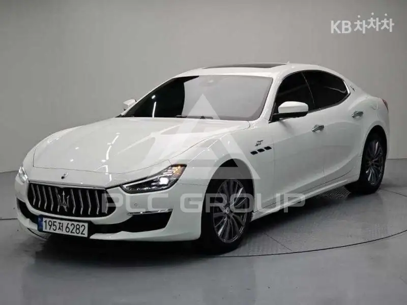 2022 Maserati GHIBLI
