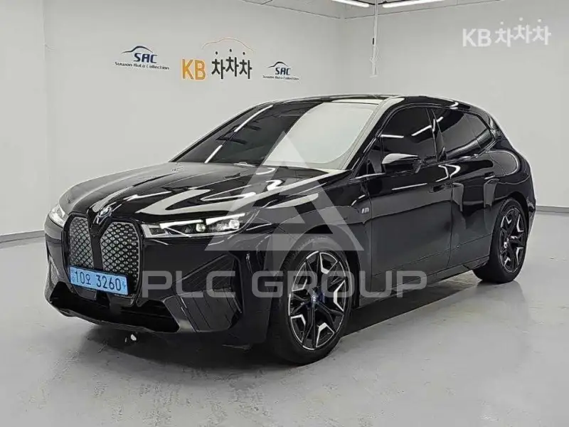 2023 BMW iX