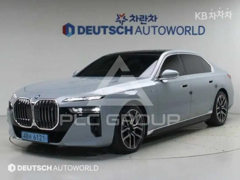 2023 BMW I7
