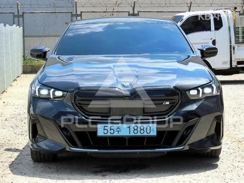 2023 BMW I5