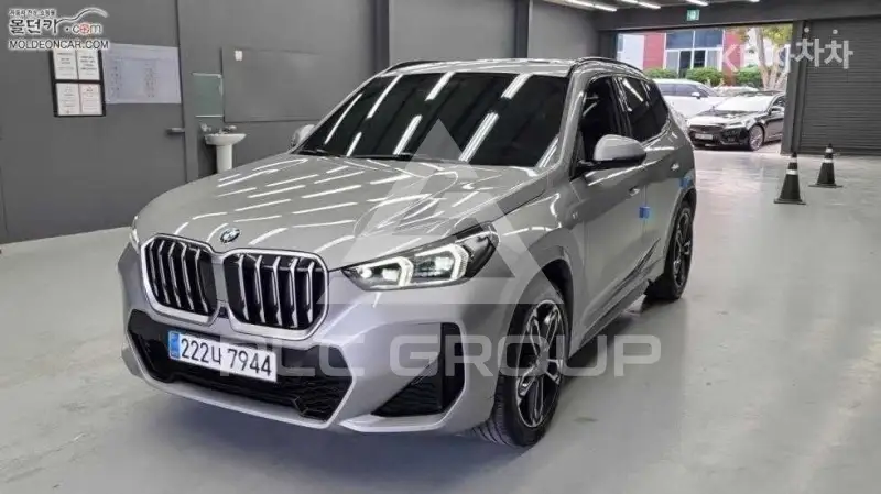 2023 BMW X1