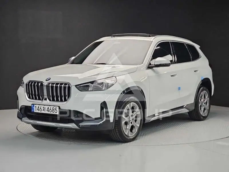 2023 BMW X1