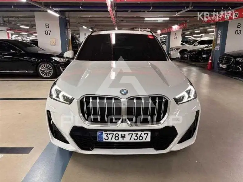 2023 BMW X1