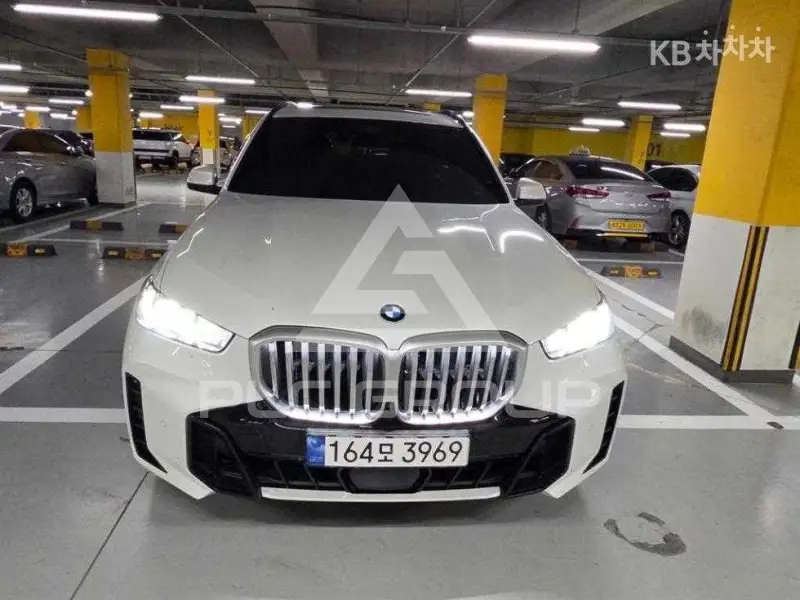 2023 BMW X5