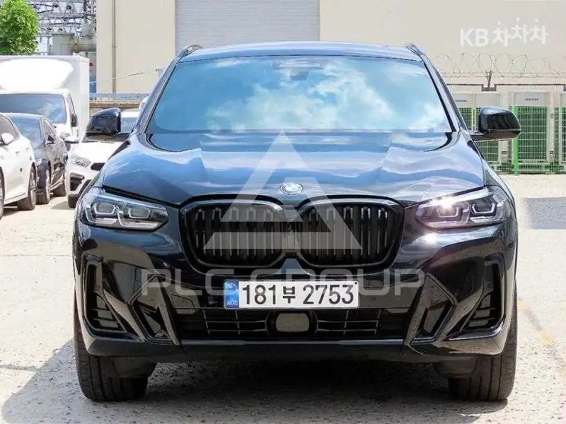 2023 BMW X4