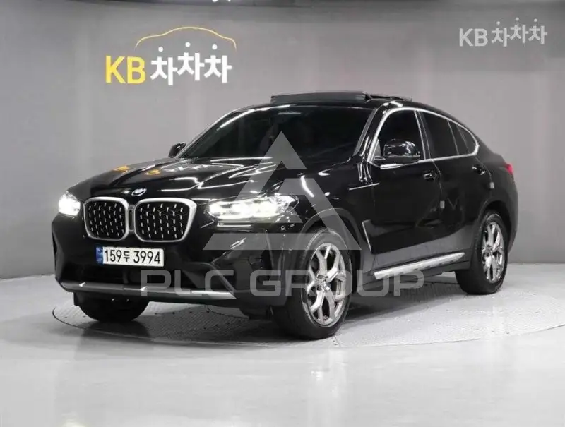 2023 BMW X4
