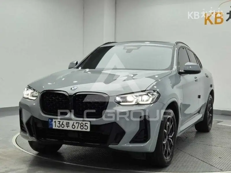 2023 BMW X4