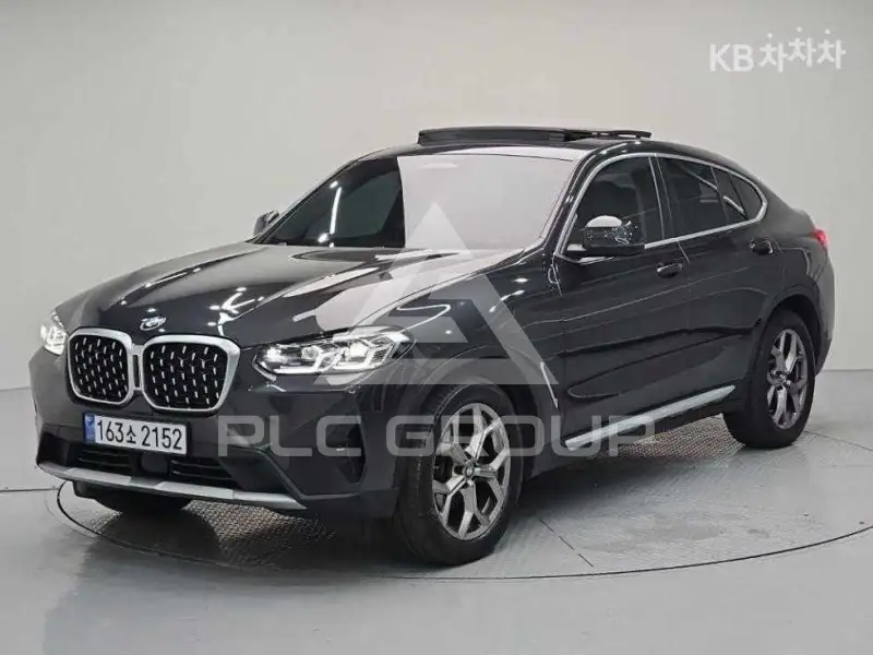 2023 BMW X4