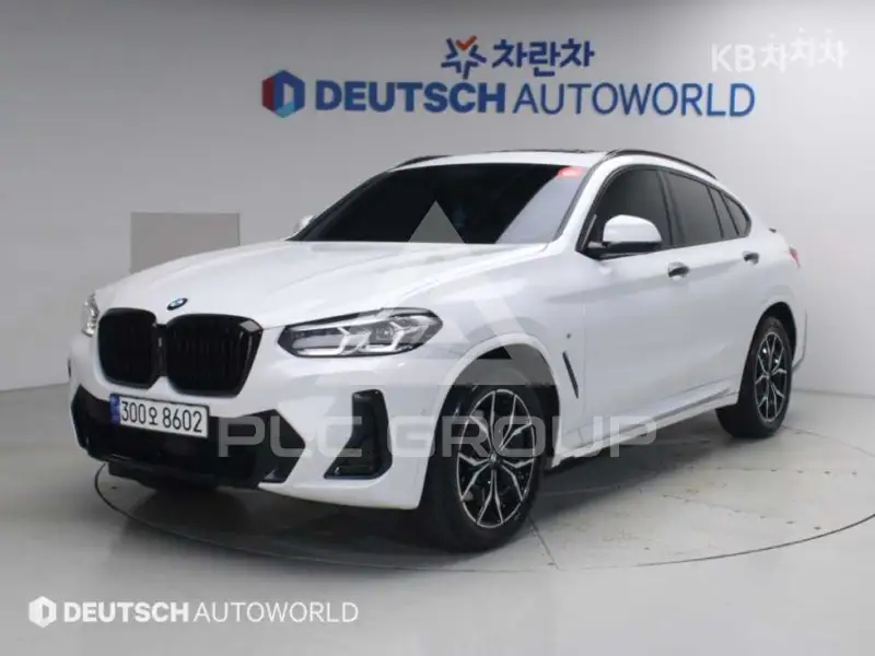 2023 BMW X4