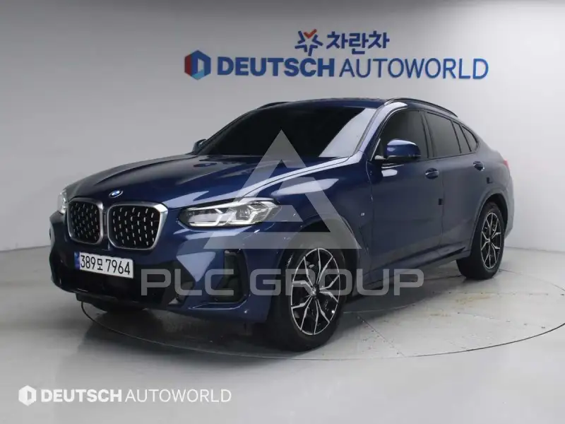 2023 BMW X4