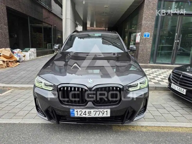2023 BMW X4