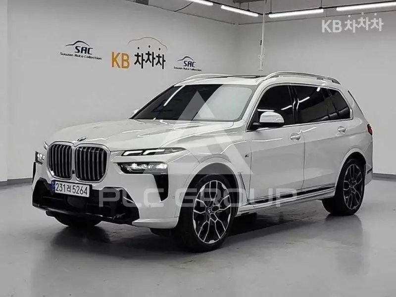 2023 BMW X7