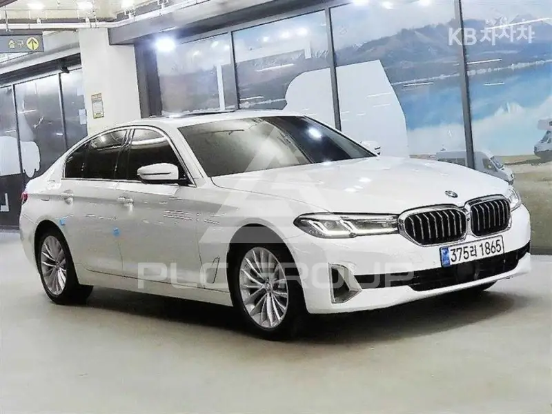 2023 BMW 5 Series