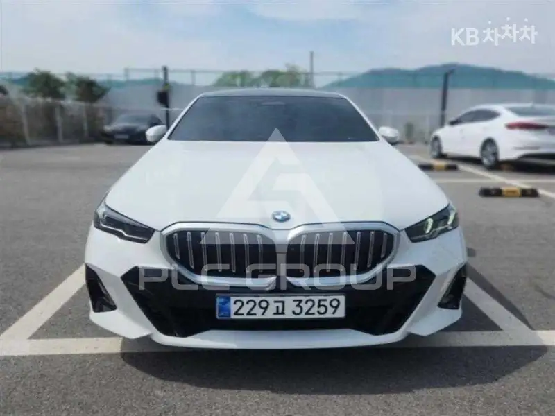 2023 BMW 5 Series
