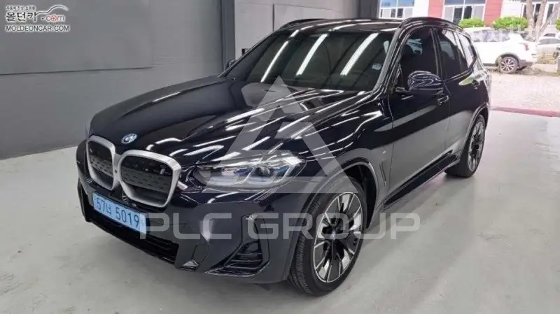 2023 BMW iX
