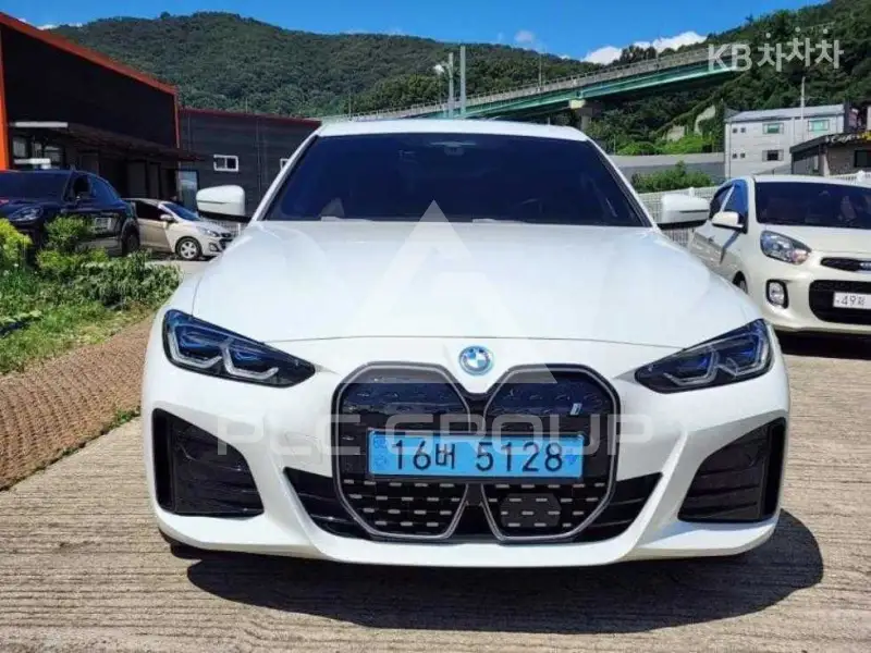 2023 BMW I4