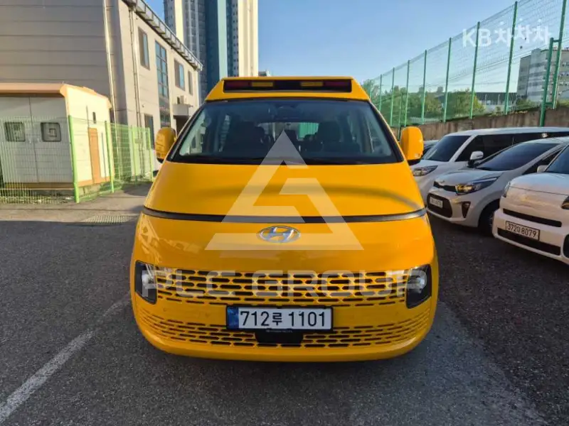 2023 Hyundai Staria