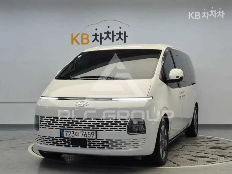 2023 Hyundai Staria