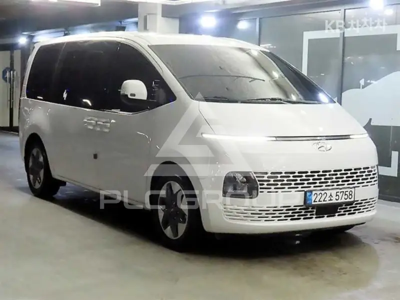 2023 Hyundai Staria