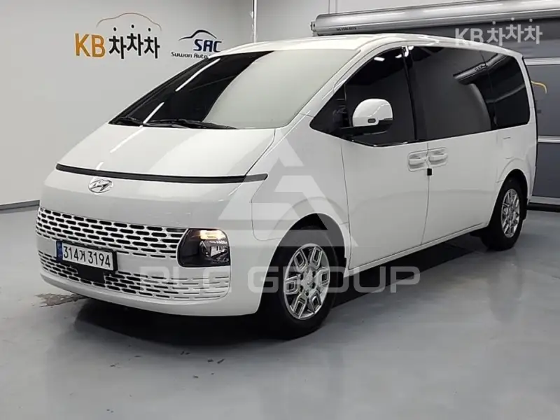 2023 Hyundai Staria