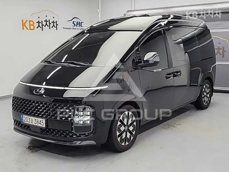 2023 Hyundai Staria