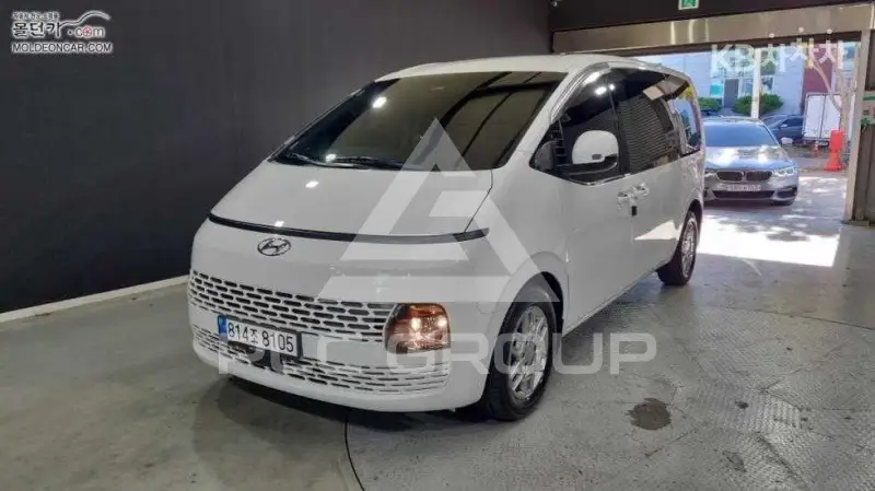 2023 Hyundai Staria