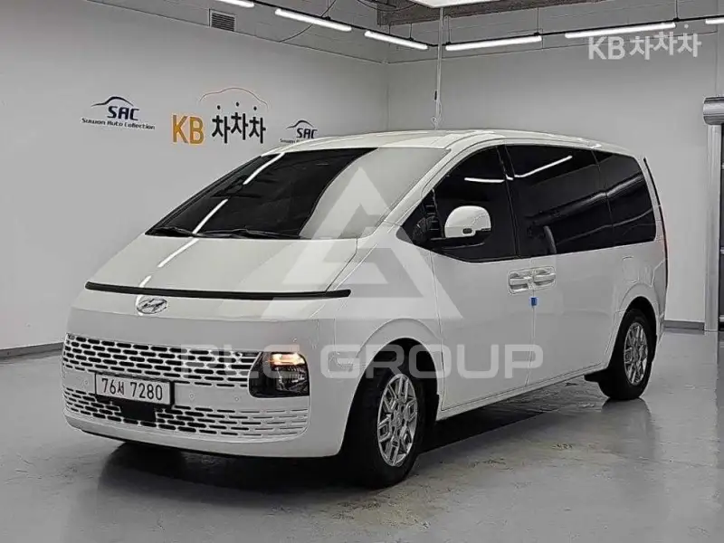 2023 Hyundai Staria