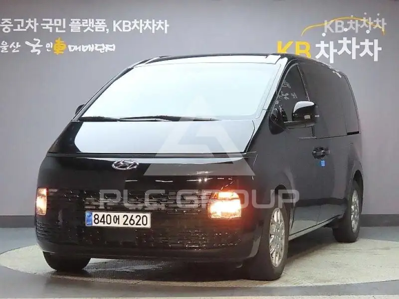 2023 Hyundai Staria